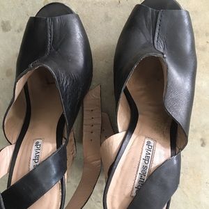 Charles David black leather wedge sandals